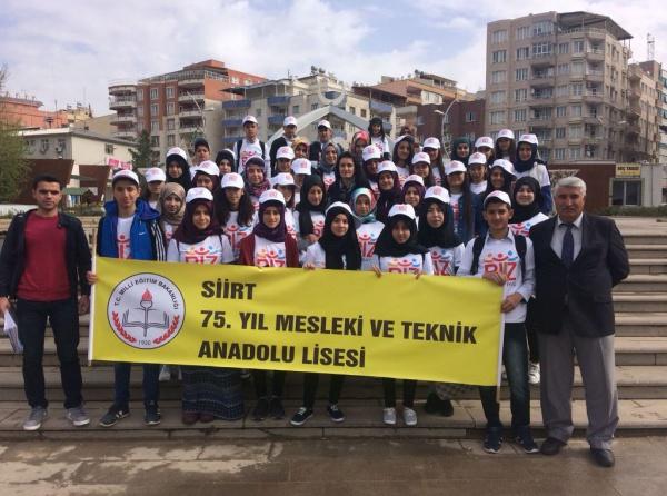 Öğrencilerimiz ´Biz Anadolu´yuz´ Projesi ile İstanbul ve Çanakkale´yi Gezdi.